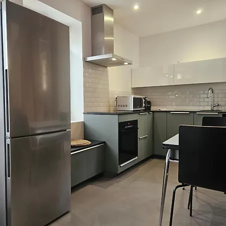 Charme Place Chateauneuf - Coeur De Apartamento *