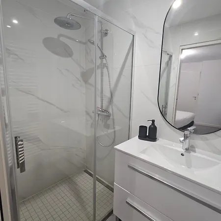 Charme Place Chateauneuf - Coeur De