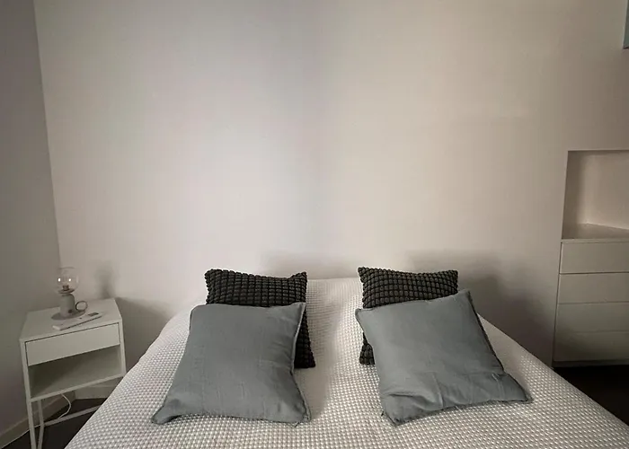 Appartamento Charme Place Chateauneuf - Coeur De *